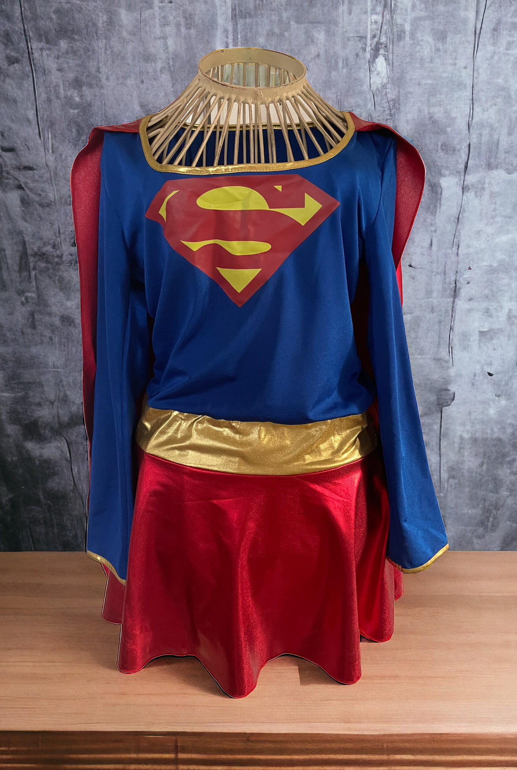 karnevalový kostým šaty SUPERMANKA vel. 36