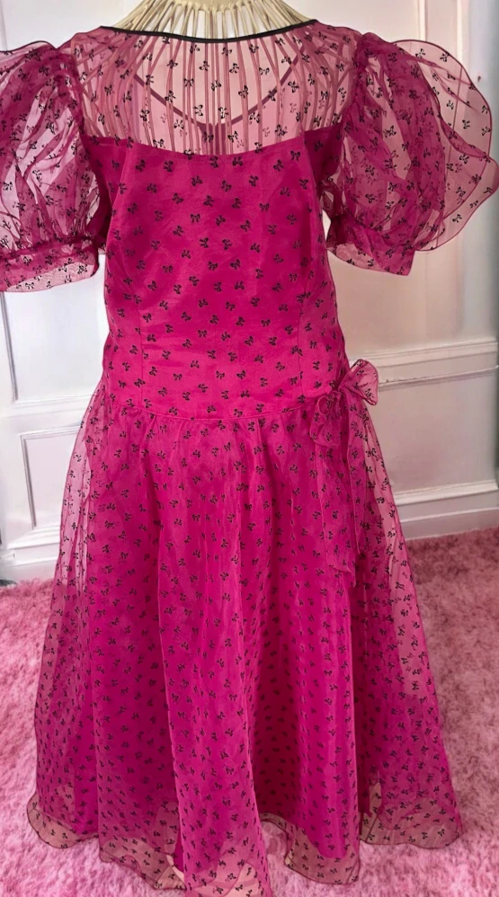 dámské šaty princezna vel. 40