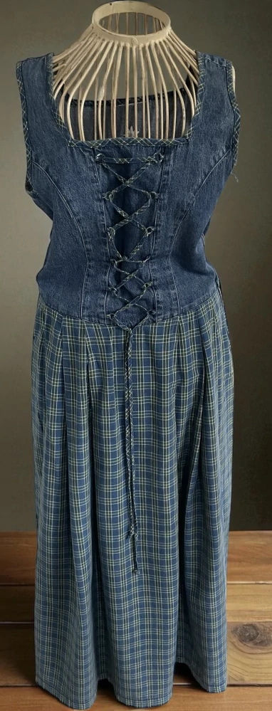 Dámské šaty v selském, vintage, country stylu vel. 38