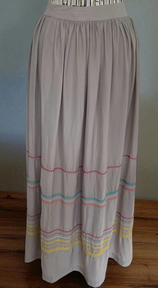 Dámská dlouhá sukně v dobovém stylu vel. 36/38