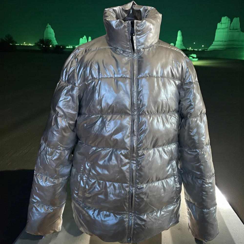 Dámská stříbrná zimní bunda UFO, MIMOZEMŠŤAN