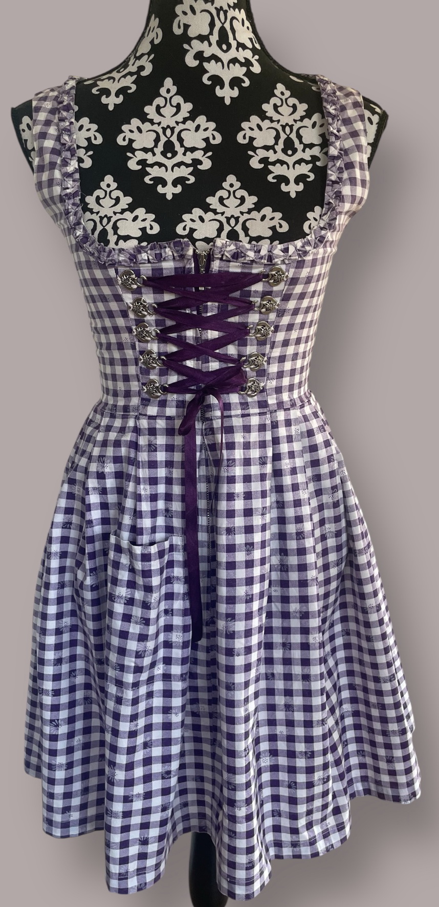 Dámské šaty dirndl, selský styl vel. XS
