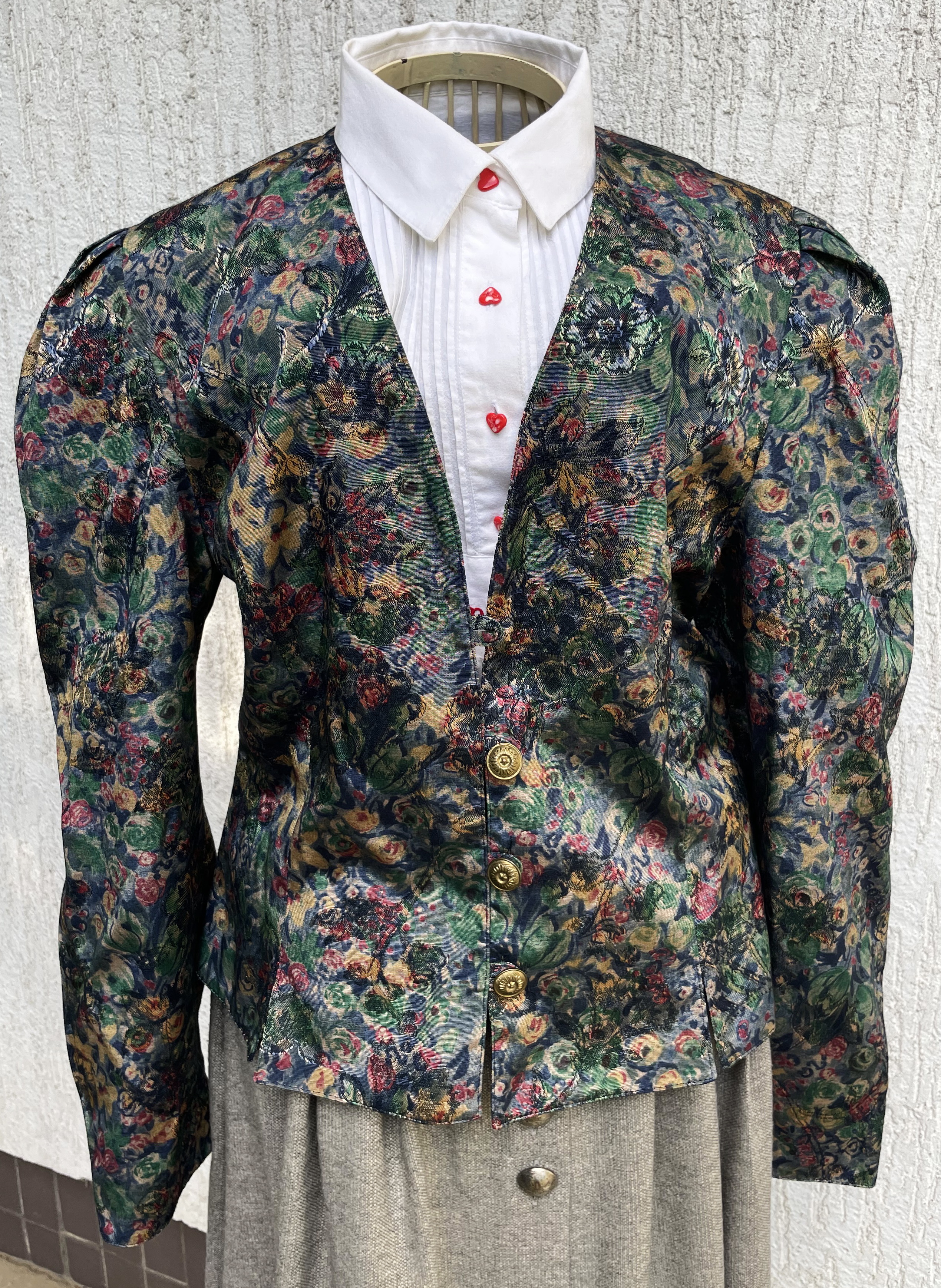 Dámské sako sáčko v dobovém, elegantním stylu vel. 40