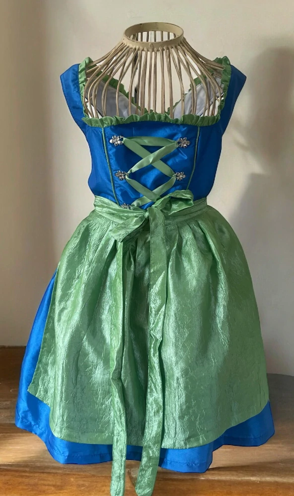 dámské dobové DIRNDL ŠATY vel. 38