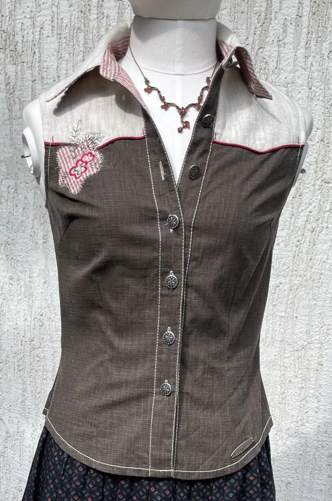 Dámská košile halenka v country, selském, dirndl stylu vel. XS