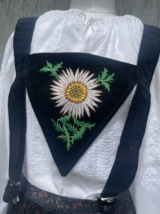 Dirndl kšandy 