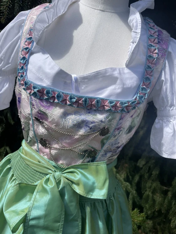 Dámské dirndl selské šaty vel. 36