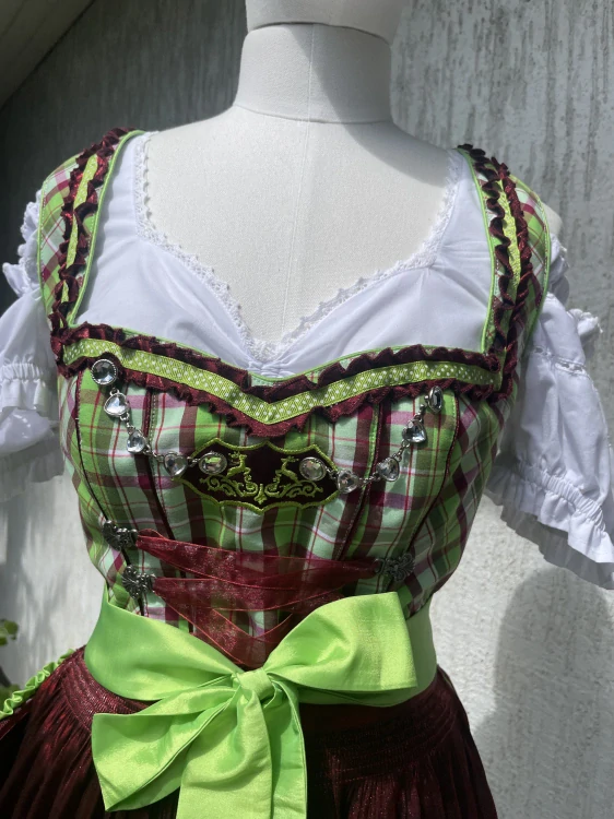 Dámské dirndl selské šaty vel. 38