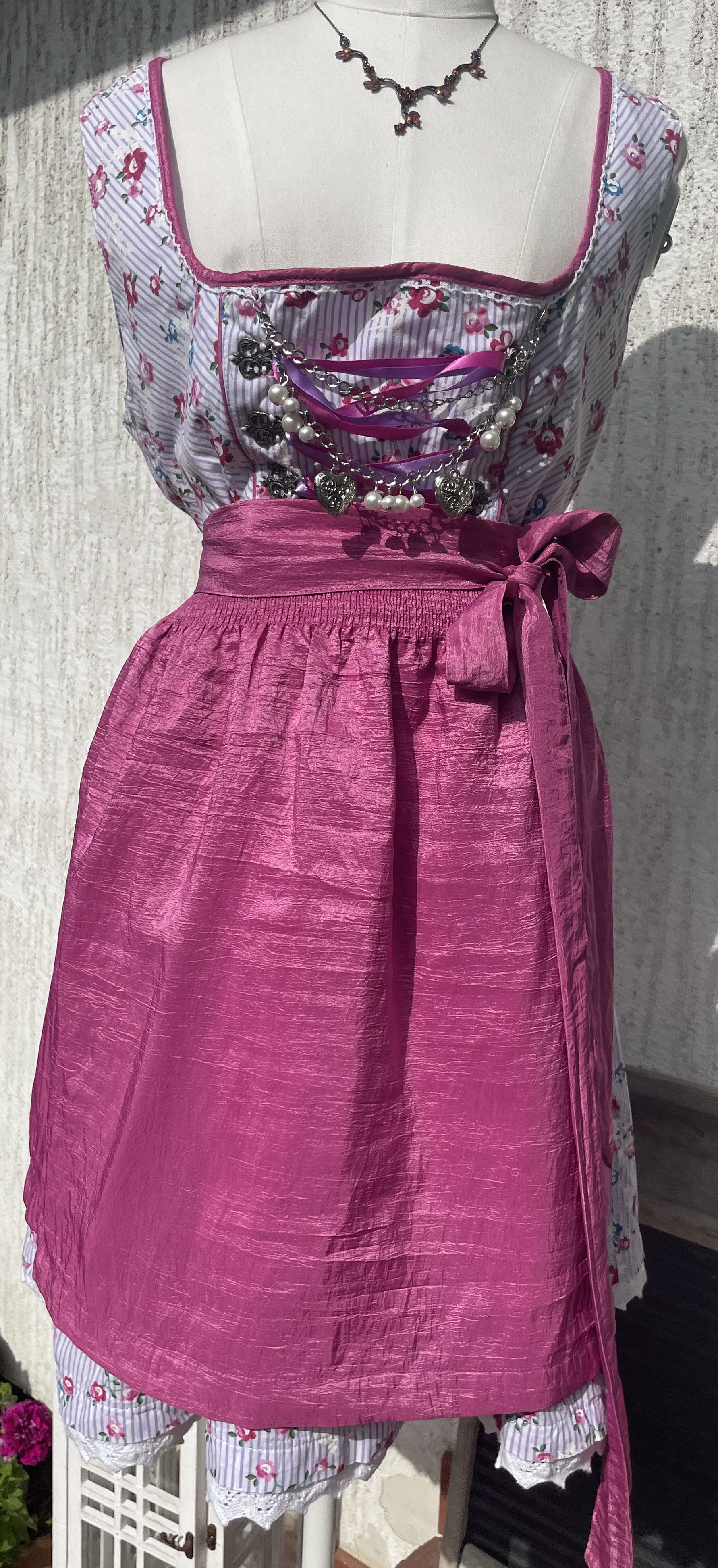 Dámské dirndl šaty selský styl vel. 42/44