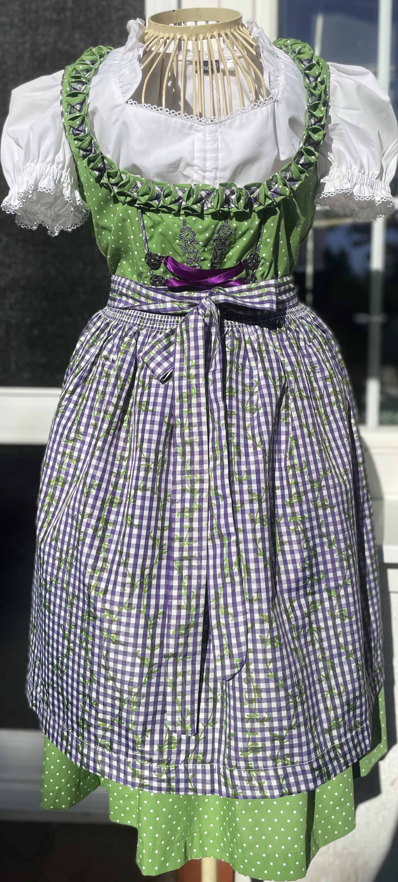 Dámské dirndl šaty selský styl vel. 36