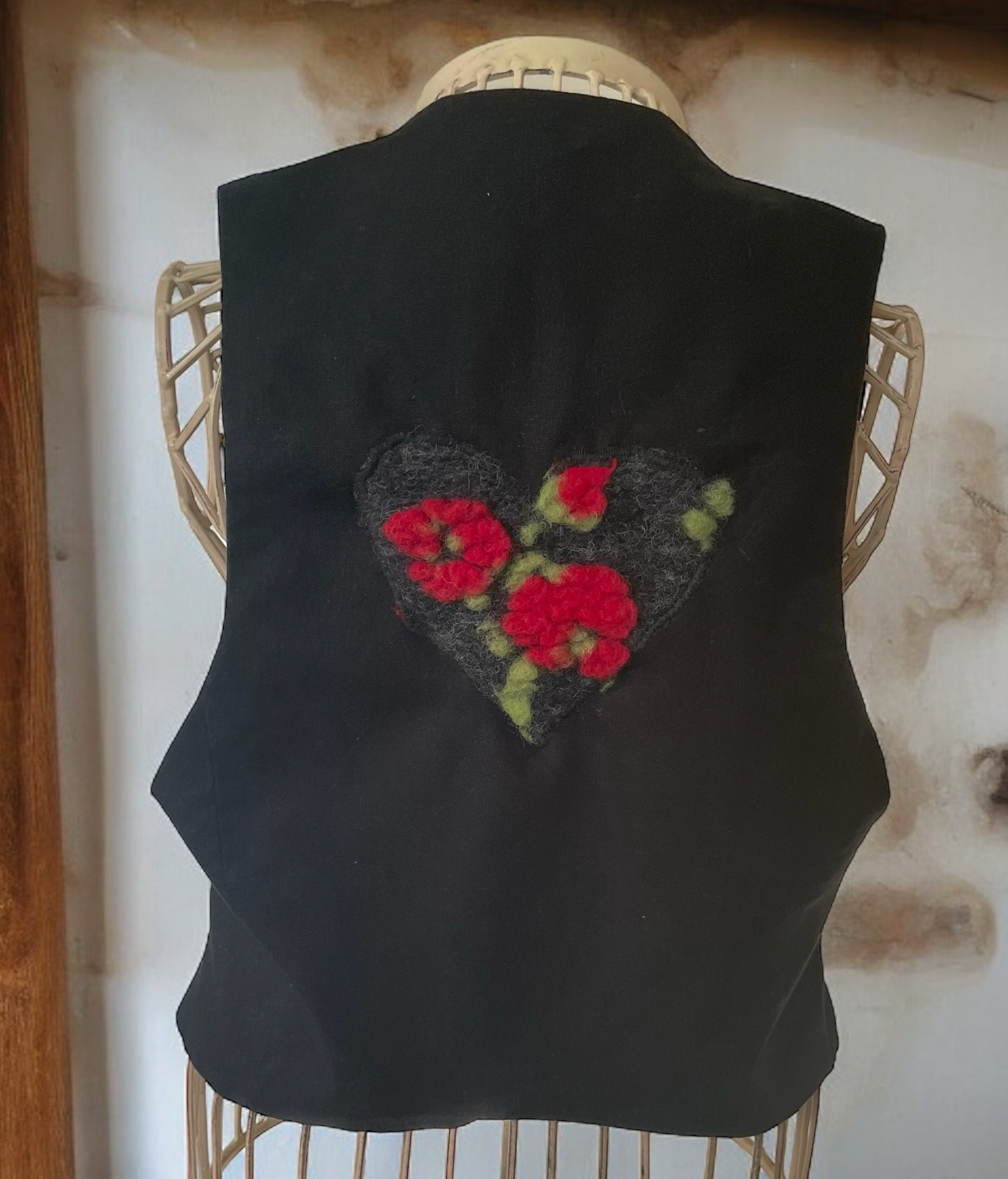dámská dobová vesta, vestička vel. 40