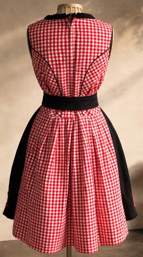 dámské dirndl, selské šaty vel. 36