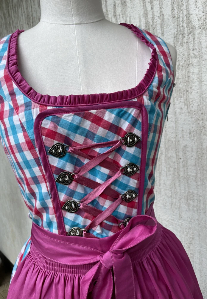 Dámské dirndl šaty, selský styl vel. 36