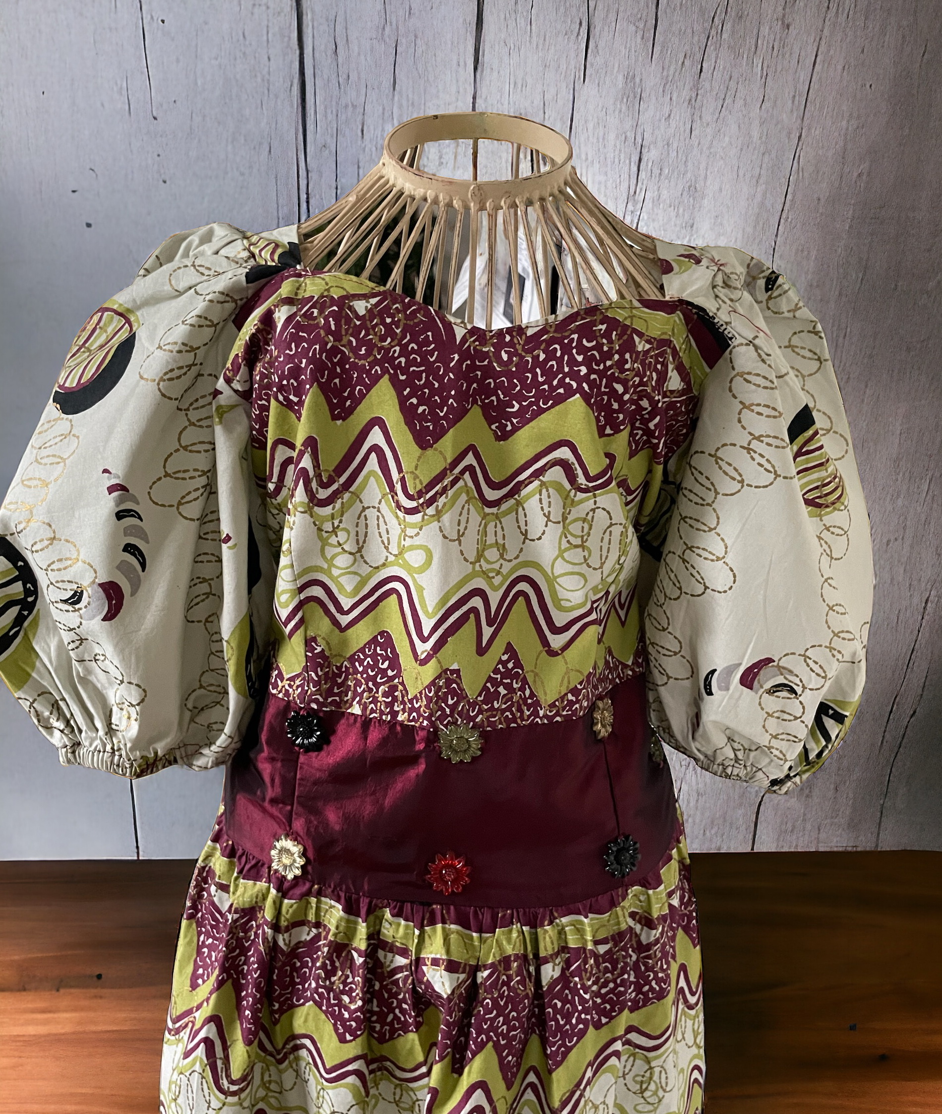 dámské šaty dobový, africký styl 42