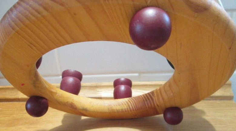 Dřevěný adventní svícen