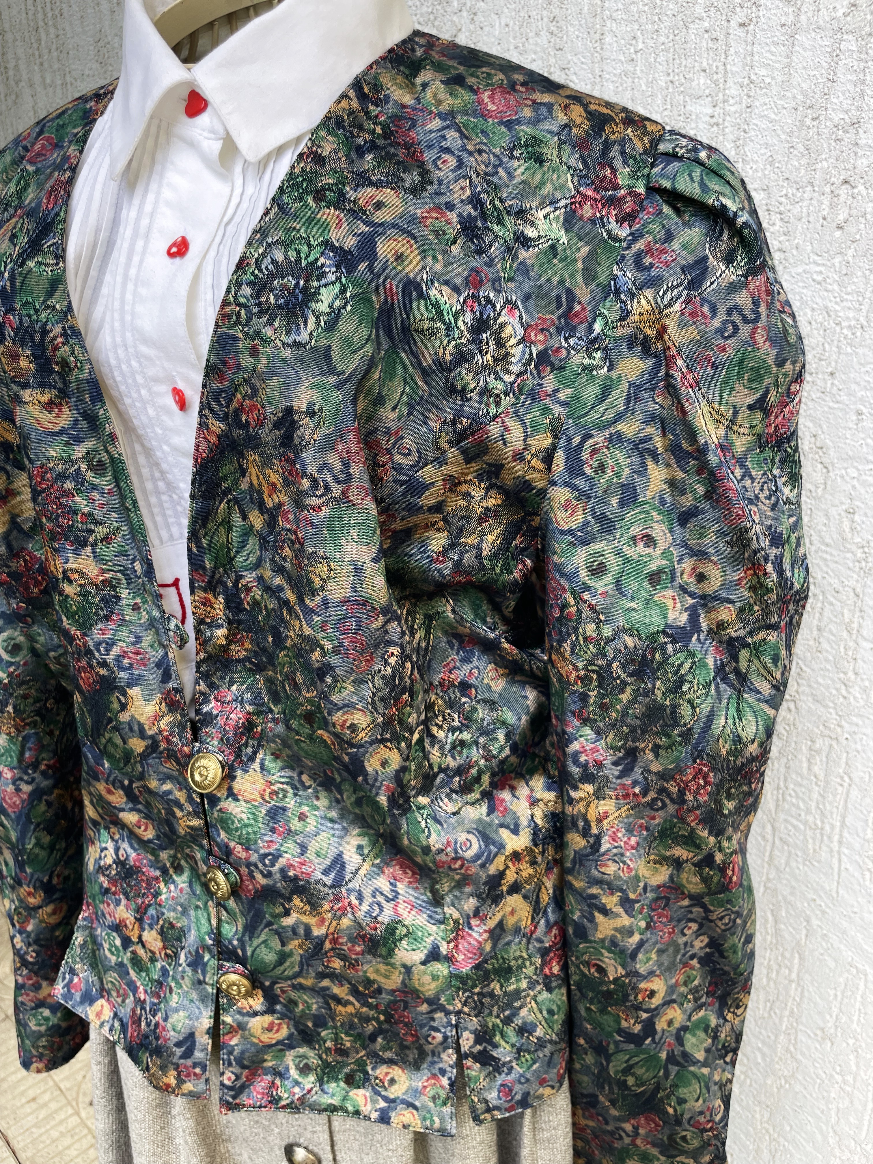 Dámské sako sáčko v dobovém, elegantním stylu vel. 40