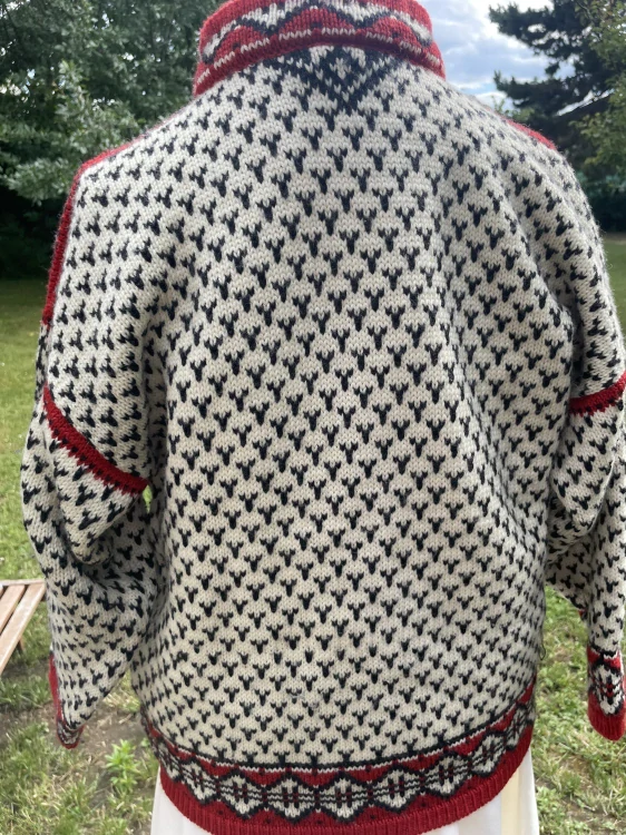 Dětský vlněný svetr real retro vel. 10 let