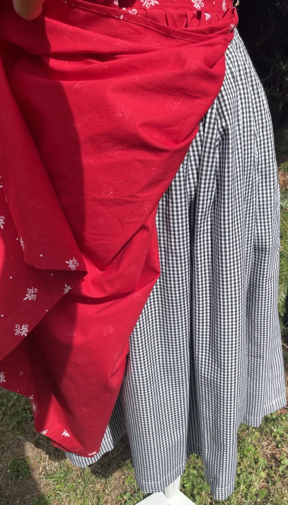 Dámské dirndl selské šaty  vel. 38