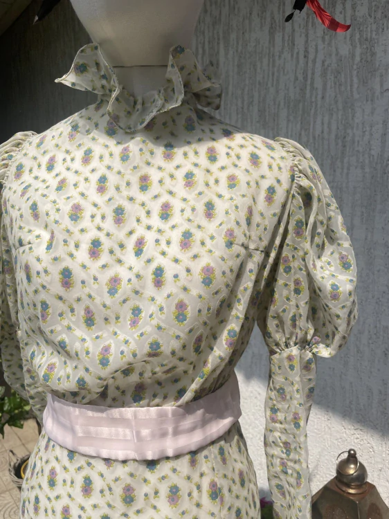 Dámské vintage šaty madam vel. 36