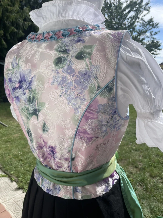 Dámské dirndl selské šaty vel. 36