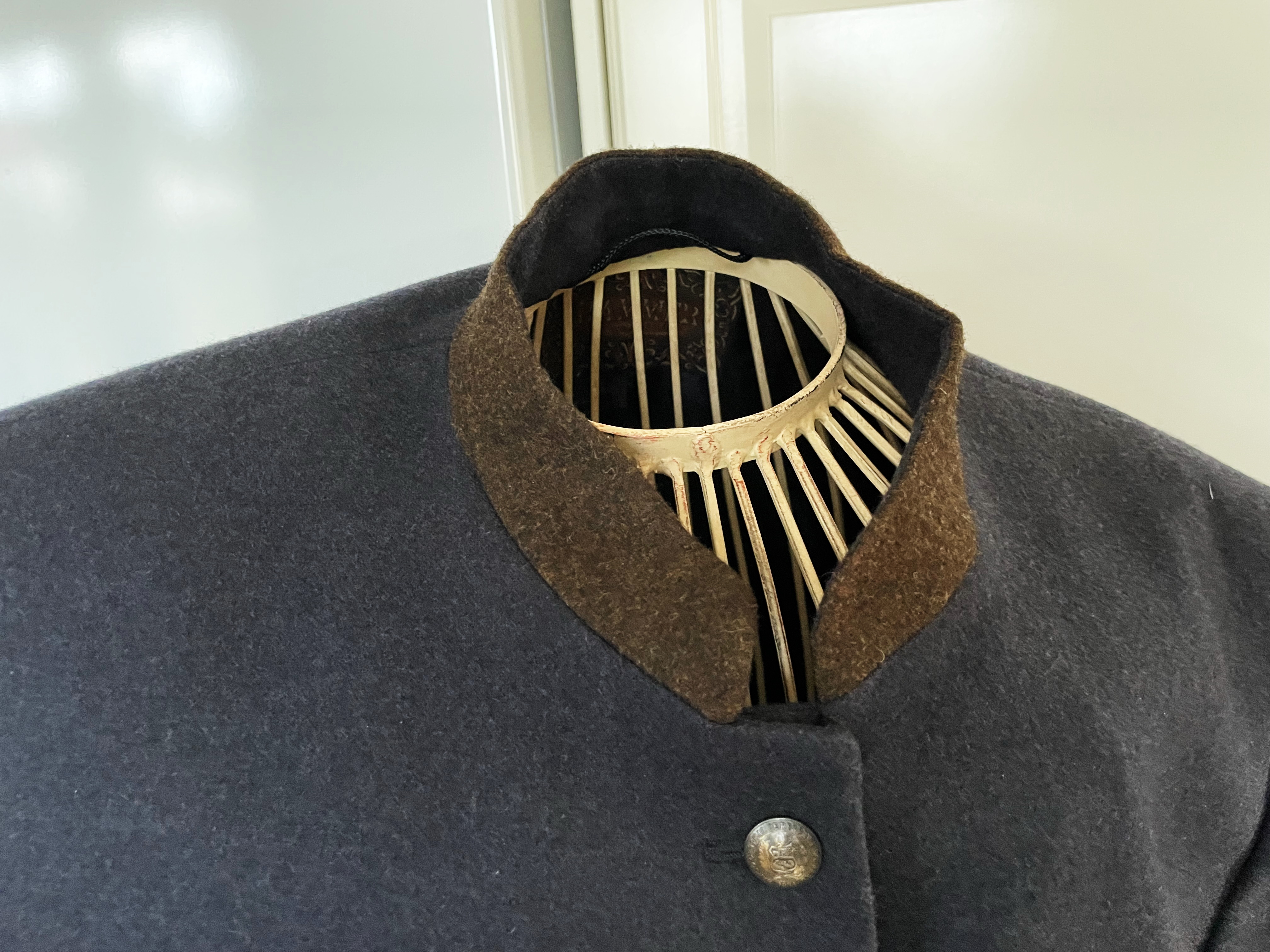 dámské vlněné sako, elegantní dobový styl vel. 46