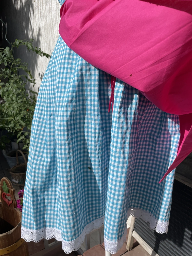 Dámské dirndl šaty vel. 38