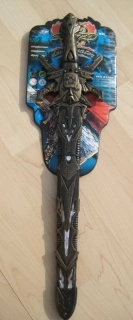 MEČ DOMINATOR S POUZDREM