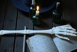 Karnevalový doplněk na Halloween PAŘÁT čarodějnice, kostlivec, smrtka