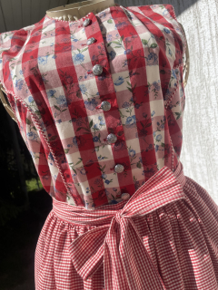Dívčí / dámské šaty dirndl, dobový, selský styl vel. 164