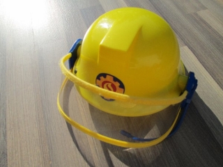 karnevalový doplněk helma hasič, záchranář