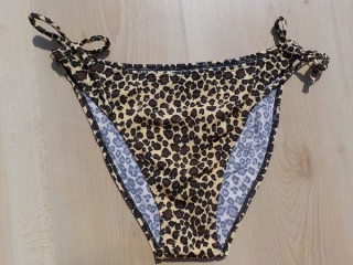 PLAVKY KALHOTKY LEOPARD, PRAŽENA, PRAČLOVĚK > 38