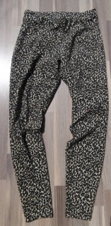 DÁMSKÉ LEOPARDNÍ LEGÍNY pravěk, pražena > 36