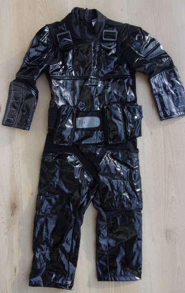 karnevalový kostým ROBOT > 104