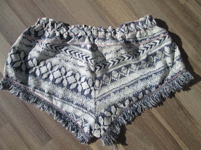 dámské kraťasy ETNO, HIPPIE STYL > 36