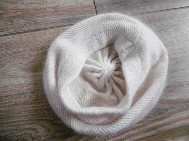 pletená čepice RETRO baret