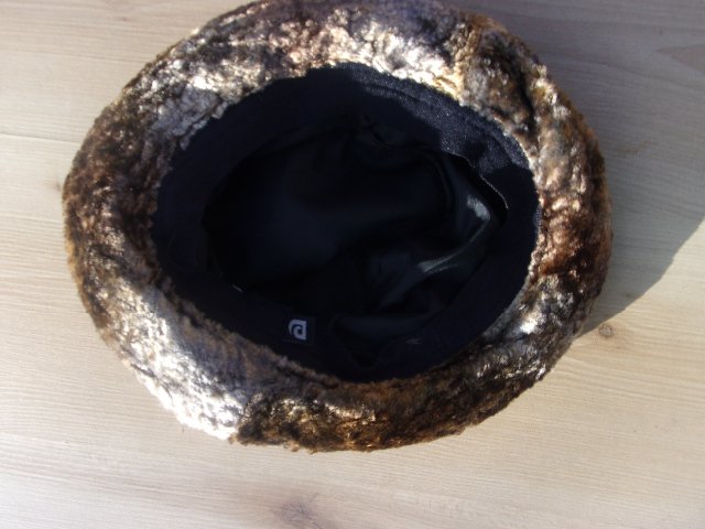 dámký klobouk hučka alá teta Běta